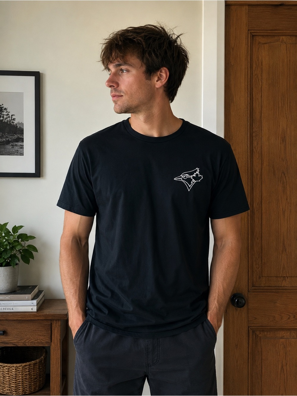 Genuine Merchandise Black Short-Sleeve Toronto Blue Jays shirt size M